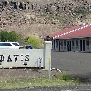 Fort Davis Inn & Rv Park